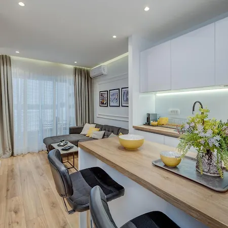 Romanca Deluxe - View Apartment *